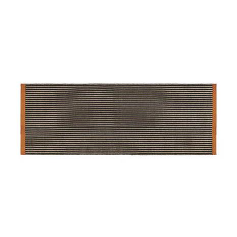 Tom Dixon Line matto Musta 70x250 cm