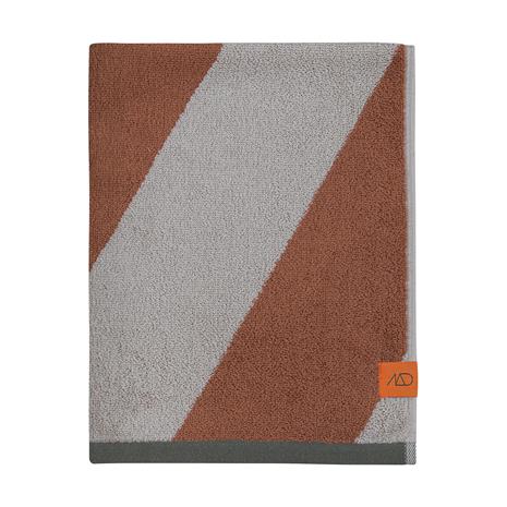 Mette Ditmer Diagonal pyyhe Brick, 70x133 cm