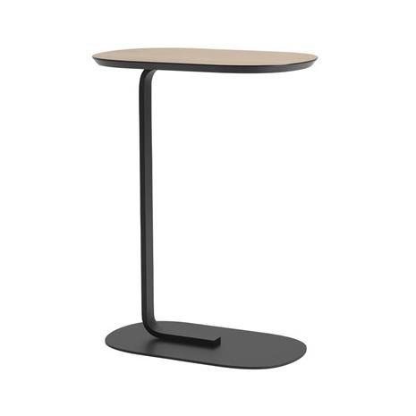 Muuto Relate sivupöytä K: 73,5 cm Oak veneer-Black
