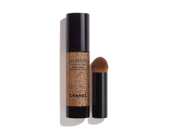 CHANEL Les beiges waterfresh complexion touch even illuminate hydrate