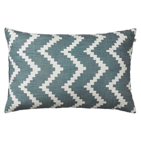 Chhatwal & Jonsson Ikat Sema -tyyny Heaven blue/offwhite, 40 cm