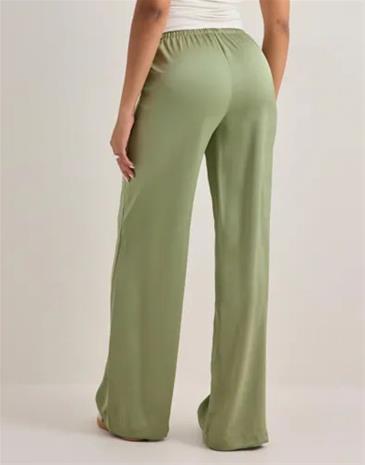 Nelly - Musta - Pull On Satin Pants – kuva 8/8