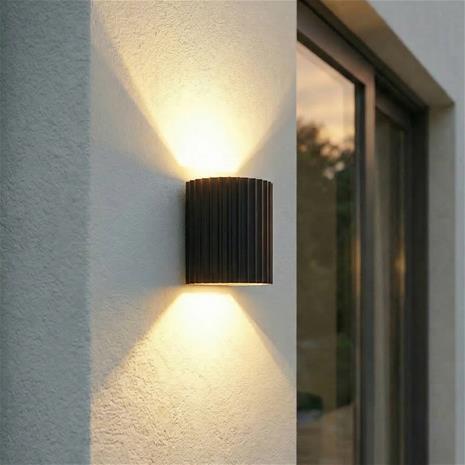 Lindby LED-ulkoseinälamppu Ralino, musta, 2-lamppuinen, IP65