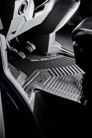 Kumiset Premium 77 matot Tesla Model Y 2019-