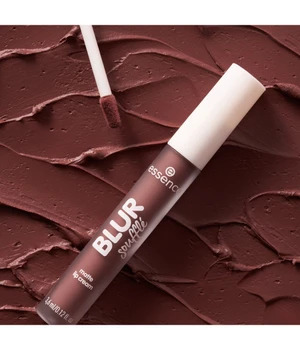 essence Blur Soufflé Matte Lip Cream 01 Deep Scroll