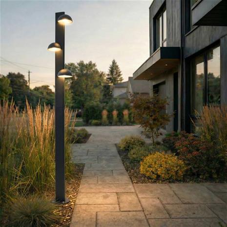 Lucande LED-ulkovalaisin Velira, musta, 220 cm, 3-lamppuinen