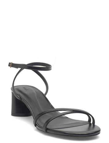 BOSS Gracey_Chsandal50_Na - Cream - 41