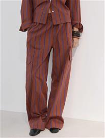 Mango Cargo Trousers With Lateral Pockets - Burgundy - L