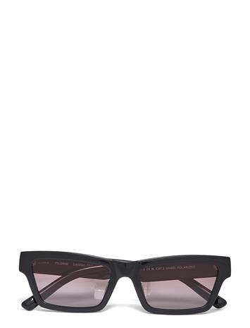 Pilgrim Ashlyn Sunglasses Black - Black - ONE SIZE