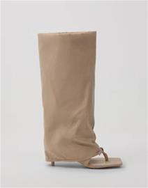 Nelly - Beige - Spring Thong Soft Boot