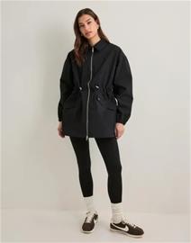 Aim'n - Musta - Waterproof Zip Jacket
