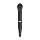 YoungBlood Luxe YB4 Foundation Meikkivoidesivellin 1 kpl
