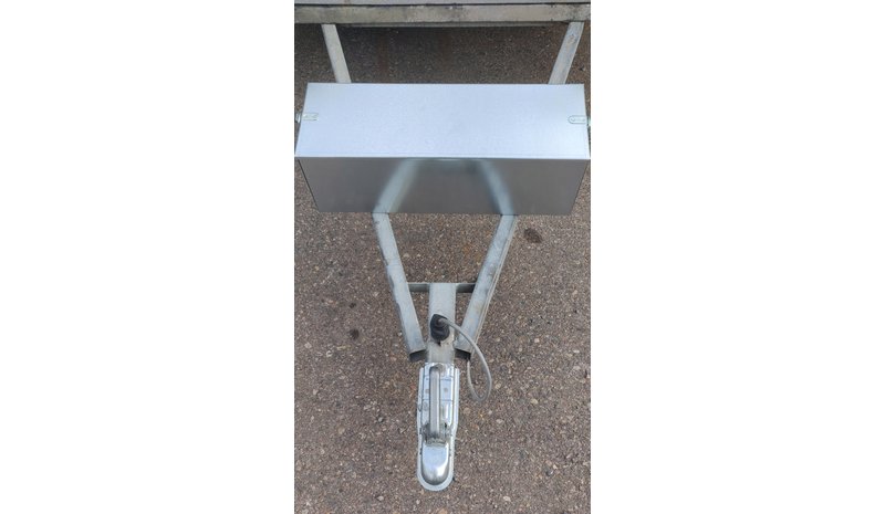 WARMA 600X200MM PV TARVIKELAATIKKO