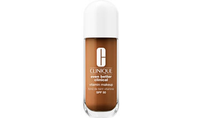 Clinique Even Better Clinical Vitamin Foundation SPF50 4 Medium D