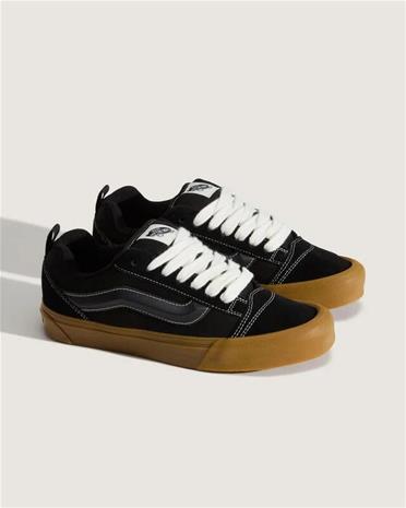 Vans - Knu Skool - Matalavartiset tennarit - Miehet - Musta