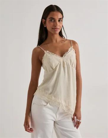 Nelly - Champagne - Sassy Lace Singlet