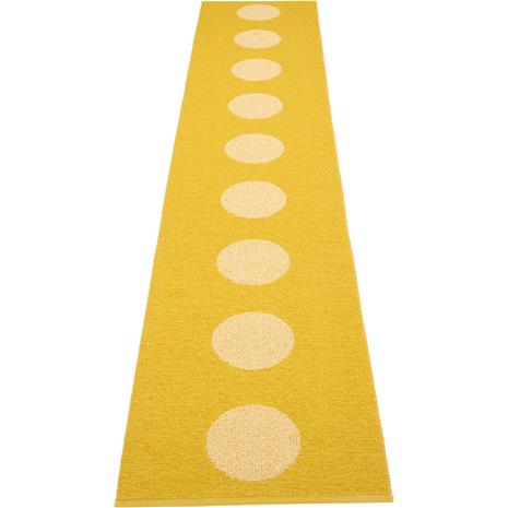 Pappelina Vera Pop matto 70 ä— 360 cm, mustard/yellow