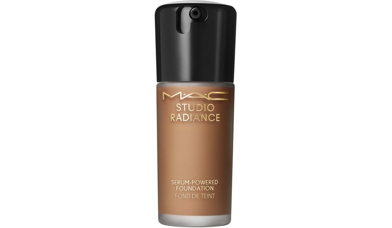 MAC Cosmetics Studio Radiance Serum-Powered Foundation NC60