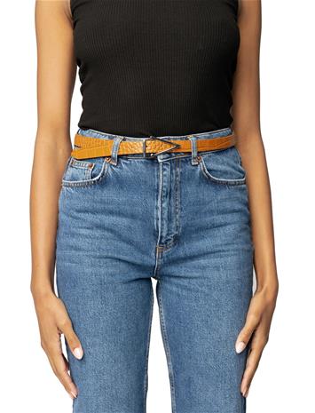 RE:DESIGNED EST 2003 Freda - Brown - 95