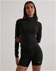 Nike - Musta - W Nk Df One Hr 5in Short Useam