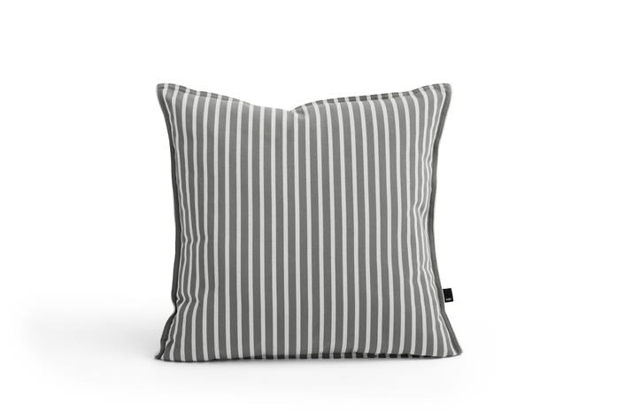 HAY Terrazza Cushion 50x50 Cm Grey Bold Stripe - Tyynyt Kierrätetty Polyesteri Harmaa - AF585-A921-AV04