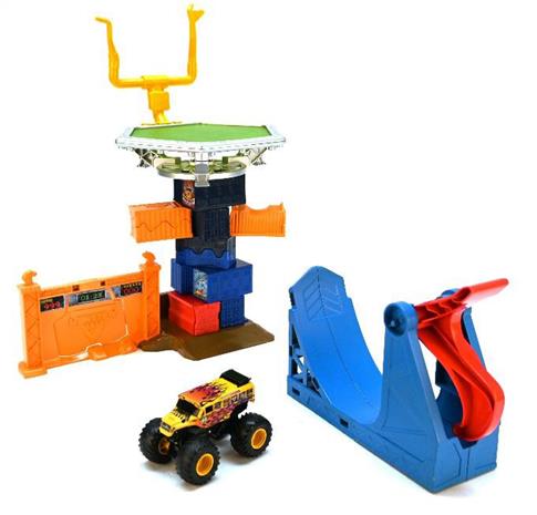 Monster Jam Smash & Bash Crash Course Playset