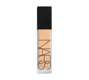 NARS Natural Matte Longwear Foundation Fiji
