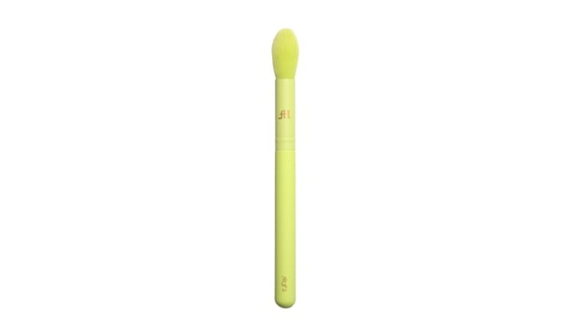 Made By Mitchell Face Makeup Brush MF3 Highlighter-sivellin 1 kpl