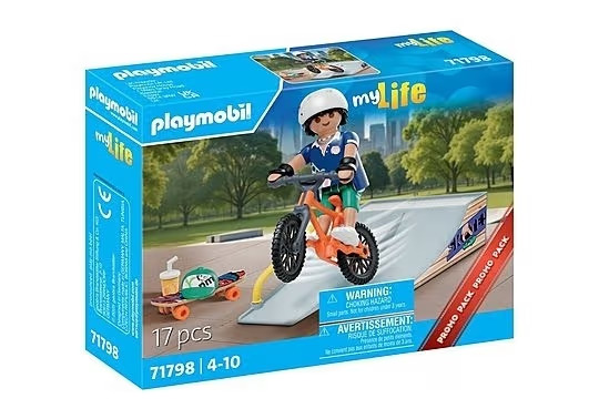 PLAYMOBIL - My life: Skateboarder with Ramp (71798)