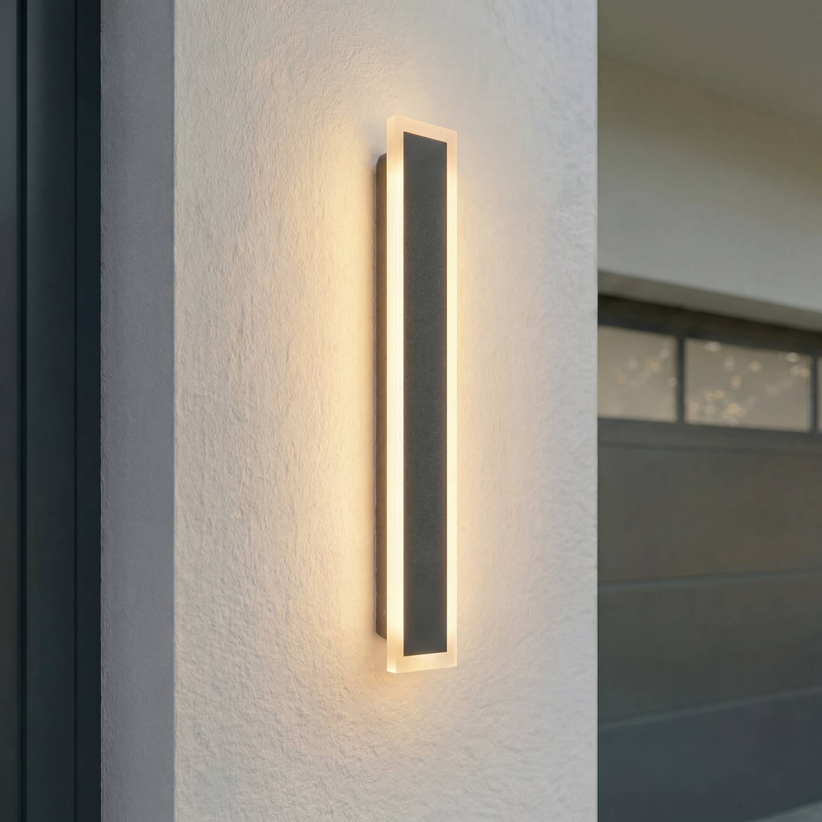 Lucande LED-ulkoseinälamppu Ilora, musta, 60 cm, CCT, IP65