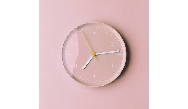 HAY - Seinäkello - W26,5 cm - Pinkki