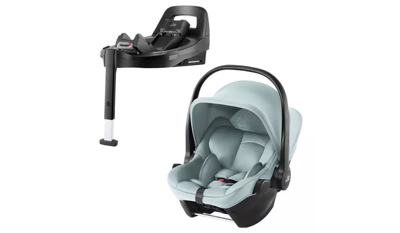 Britax Baby-Safe Core ja Vario Base(pkt)