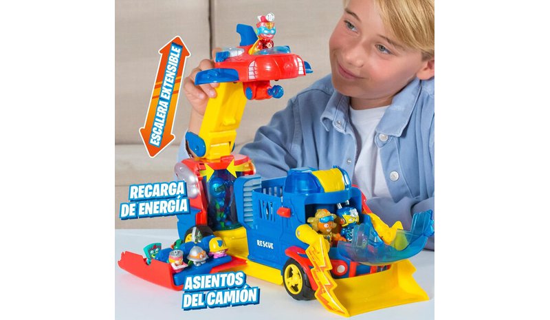 Superthings Rescue Truck hahmoilla
