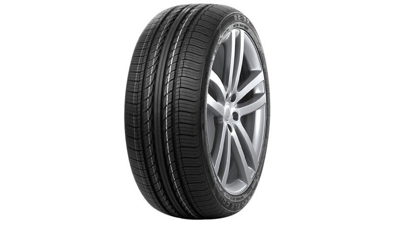 Double Coin DC32 215/55R17 98 W XL