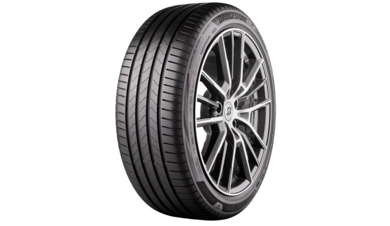 Soft Touch Turanza 6 225/45R17 Y