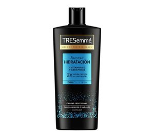 Kosteuttava shampoo E-vitamiinilla Intensa Hidratacion TRESemmé 685 ml
