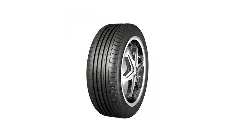 Nankang AS-2 + 215/45R17 91 W