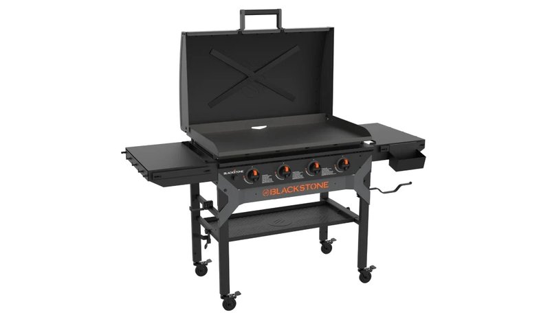 Blackstone 36' parilagrilli Omnivore Iron Forge kannella