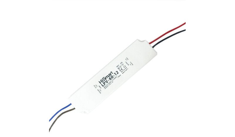 Virtalähde 12V