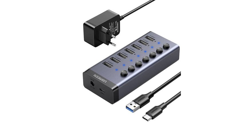UGREEN Hub 7in1 USB-C, 7x USB-A 3.0 12V 2A (musta)