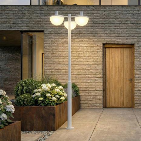 Lucande LED-ulkovalaisin Toras, vaaleanharmaa, 3-lamppuinen, CCT-himmennettävä