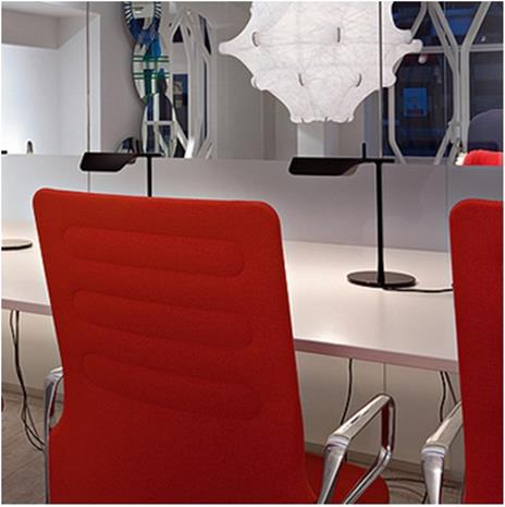 Flos - Tab Pöytävalaisin Musta LED