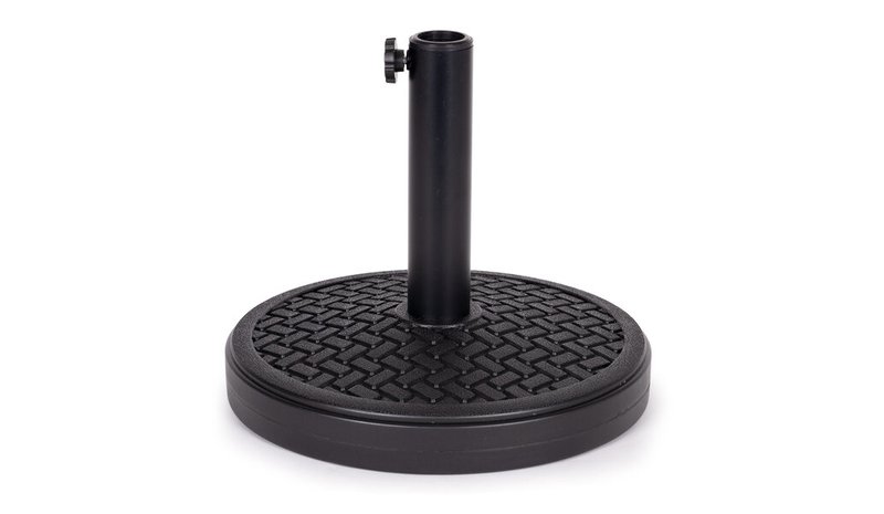 Puutarhan ja terassin sateenvarjon peruskuorma on 12 kg.