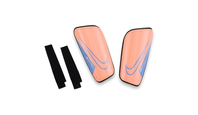 Nike Mercurial Hardshell