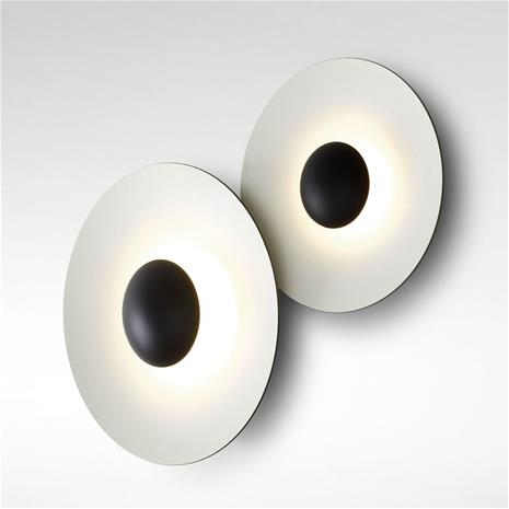 MARSET Ginger 42C-LED-seinälamppu Ø42cm tammi/valk