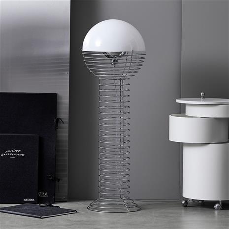 Verpan Wire lattiavalaisin Valkoinen