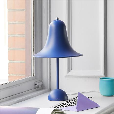 Verpan Pantop Pöytävalaisin 23 cm, Matte Classic Blue