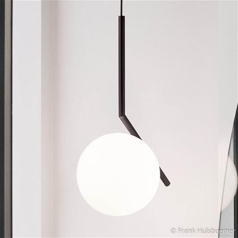 Flos IC Lights S2 Kattovalaisin, Musta