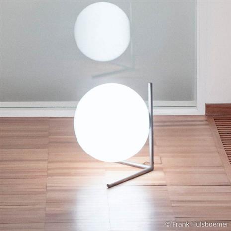 Flos IC Lights T2 Pöytävalaisin, Kromi
