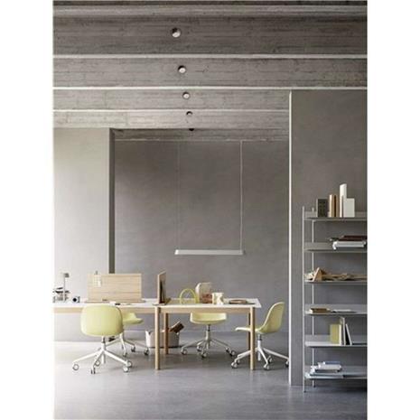 Muuto Linear riippuvalaisin Black, 87,2 cm